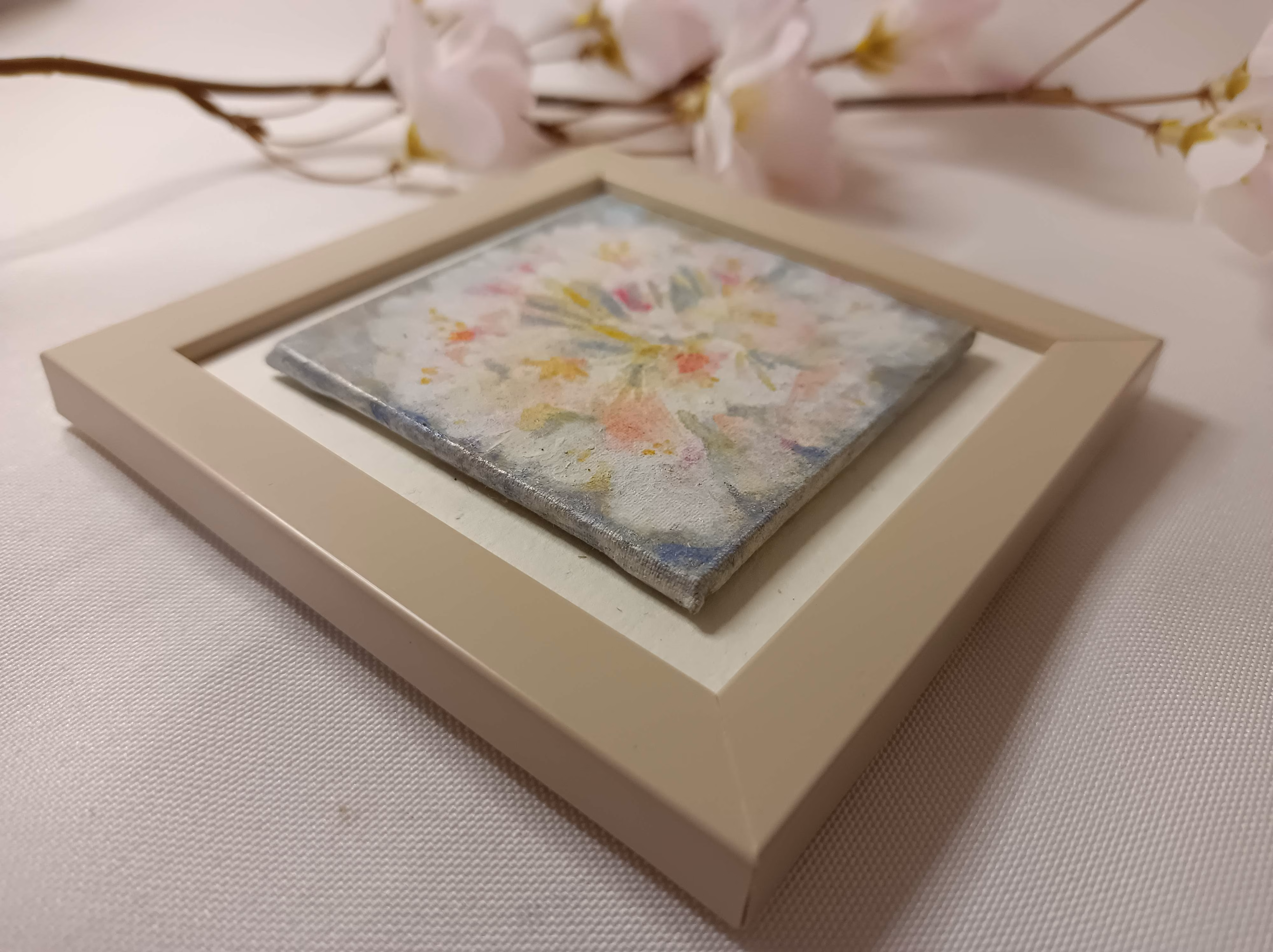 小さなフレームつきの桜/ベージュ