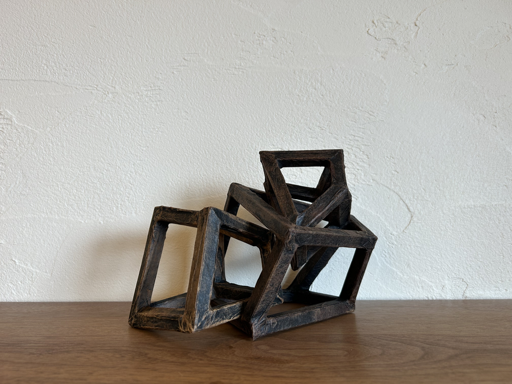 小さな多面なわたしたち E