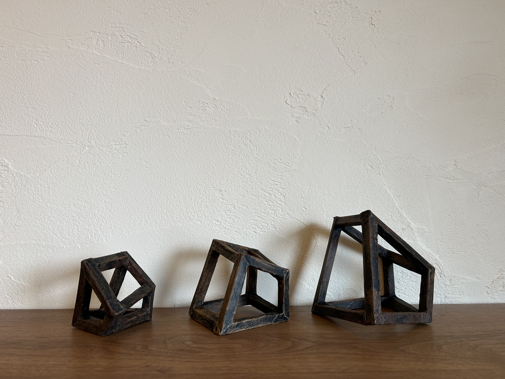 小さな多面なわたしたち E