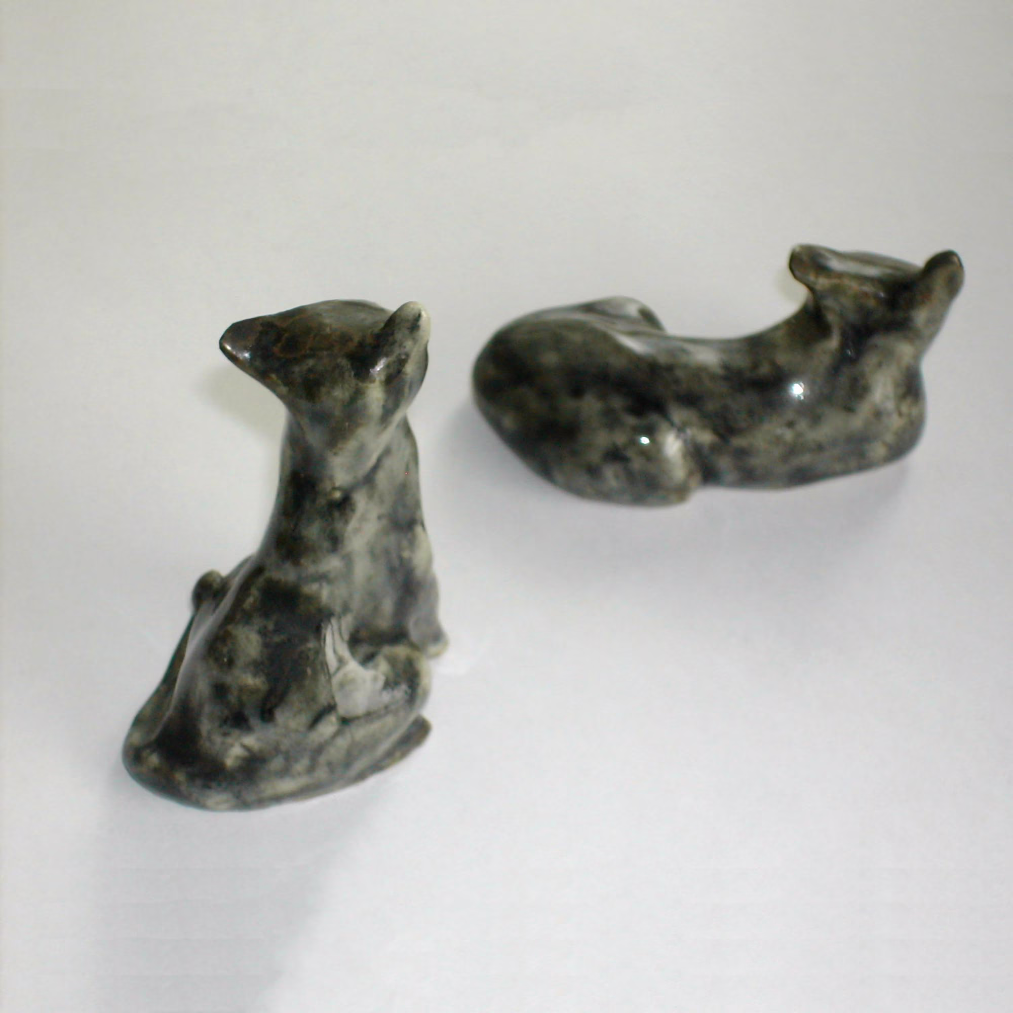 猫陶器置物