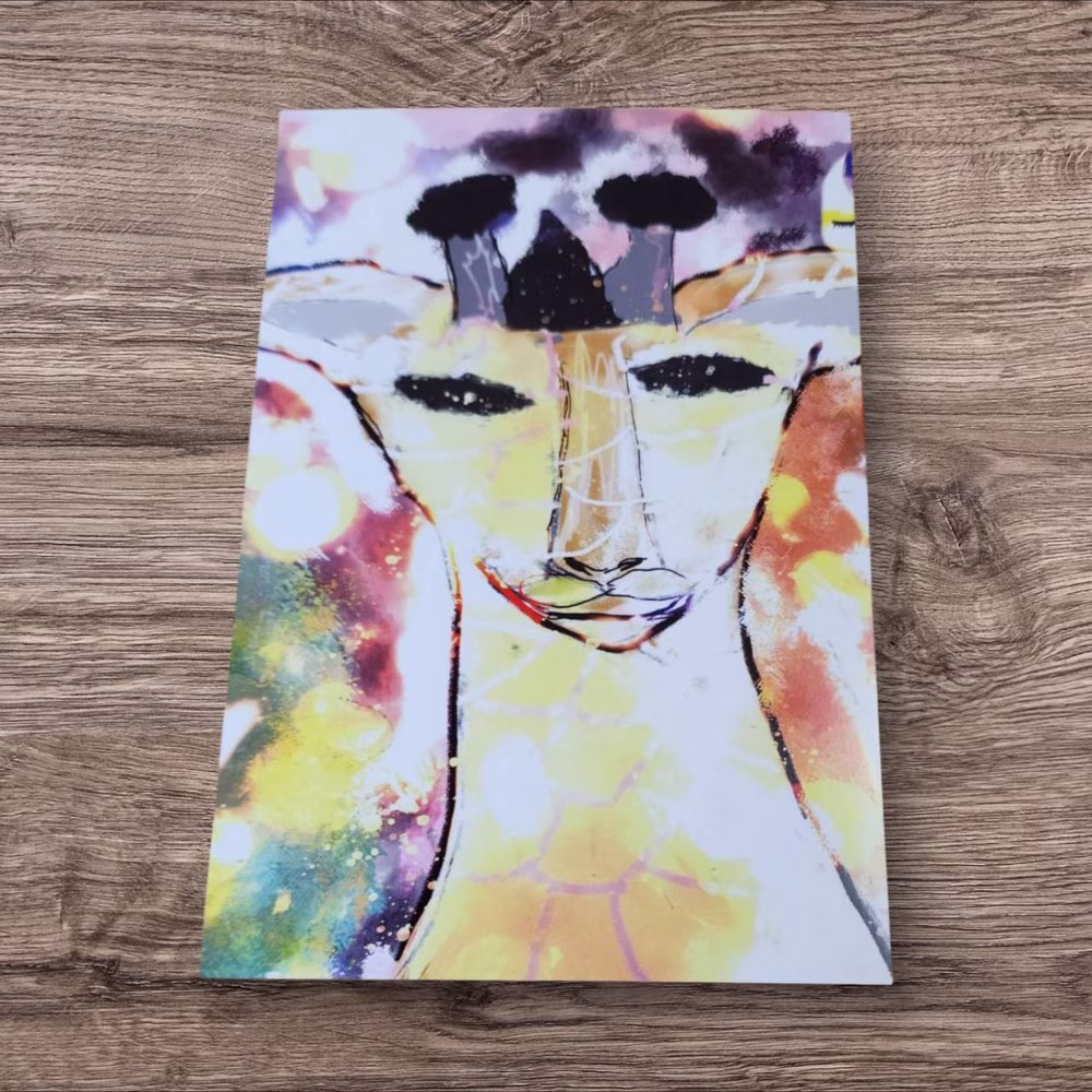 「太陽と月に照らされるキリンさん」同柄ポストカード3枚+1